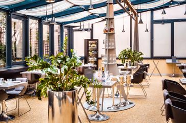 INGARDEN NOODLES RESTAURANT CAFÉ  